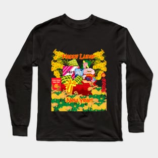 Chuc Mung Nam Moi/Happy New Year/Lunar New Year Gift Basket and Flowers T-Shirt Long Sleeve T-Shirt